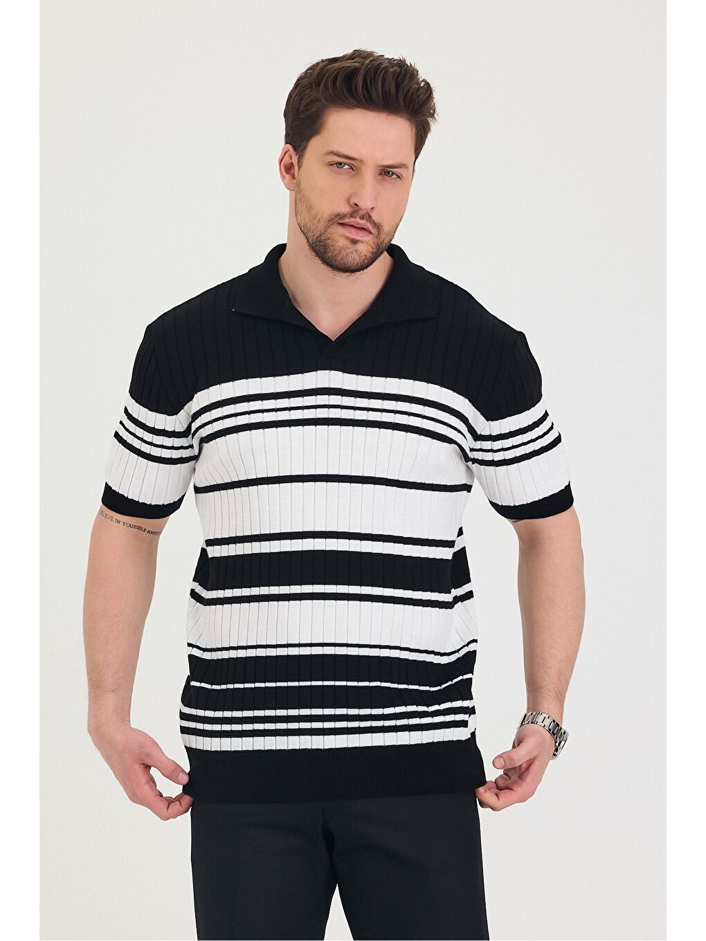 Siyah Erkek Polo Çizgi Detaylı Triko T-shirt-5