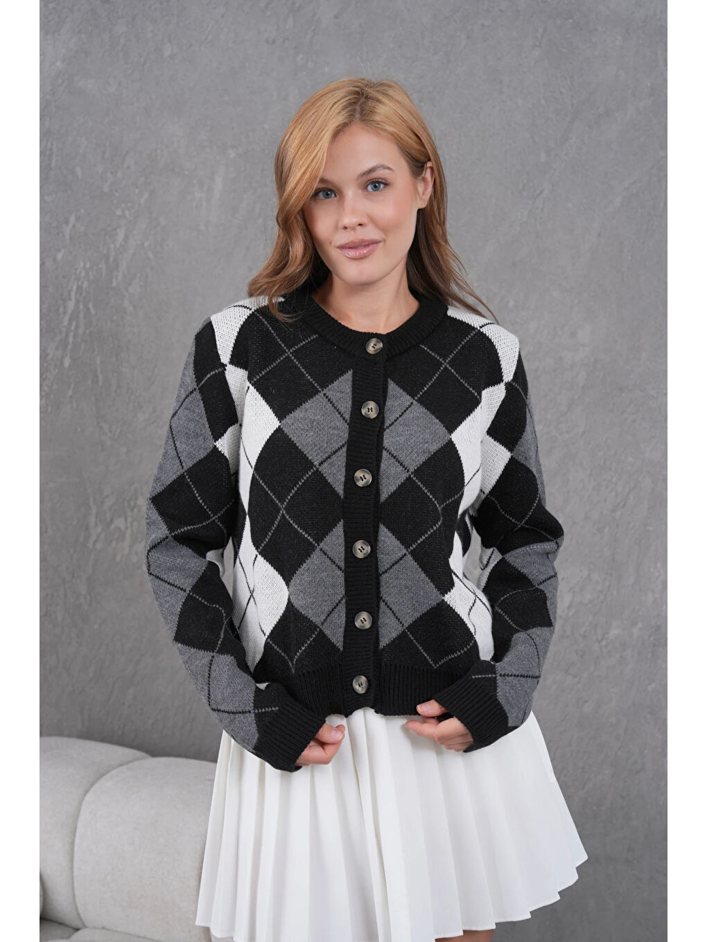 Siyah Kadın Bisiklet Yaka Baklava Desenli Düğme Kapama Triko Hırka Ceket-1