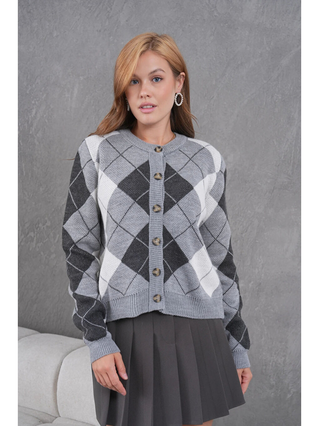 Gri Kadın Bisiklet Yaka Baklava Desenli Düğme Kapama Triko Hırka Ceket