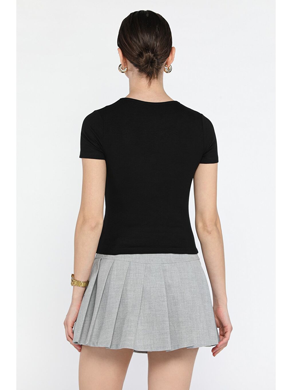 Siyah Kadın Bisiklet Yaka Basic Tişört-2