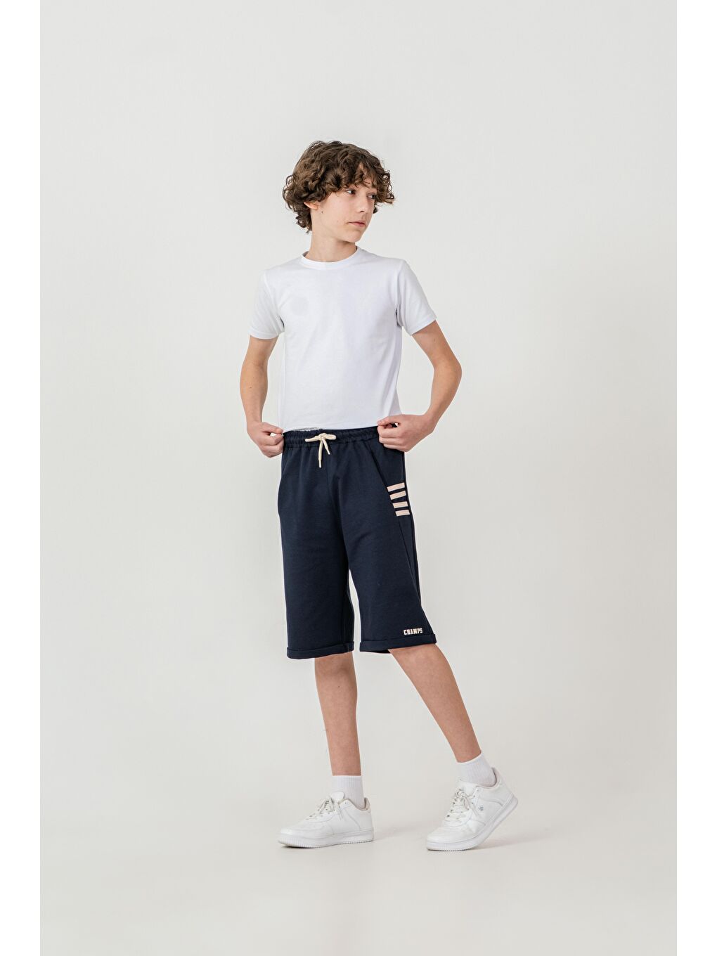 Lacivert Champs Baskılı Yanlar 4 Şerit Biyeli  Erkek Çocuk Şort-2
