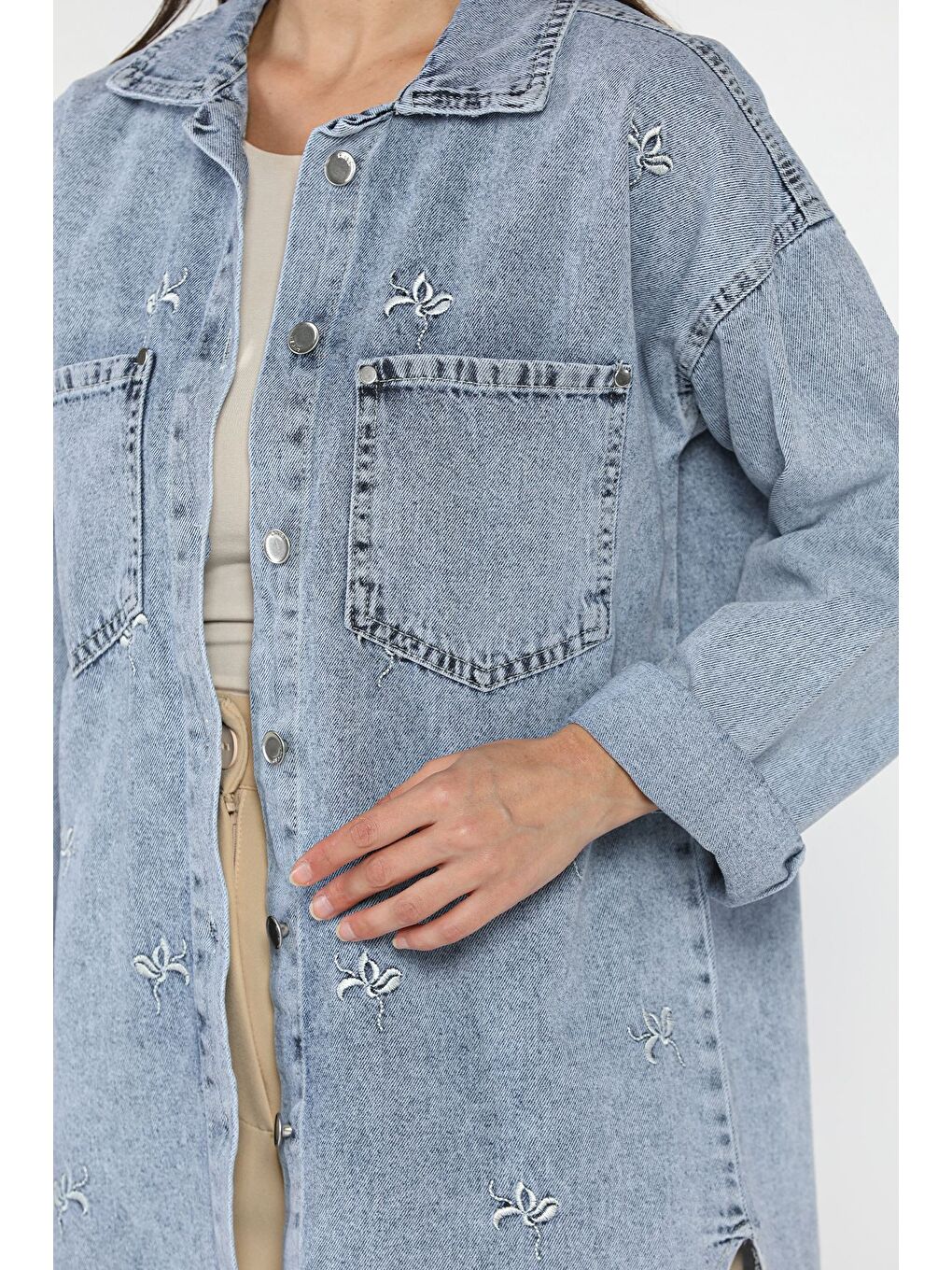 Mavi Kadın Çift Cepli Nakışlı Jean Ceket-3