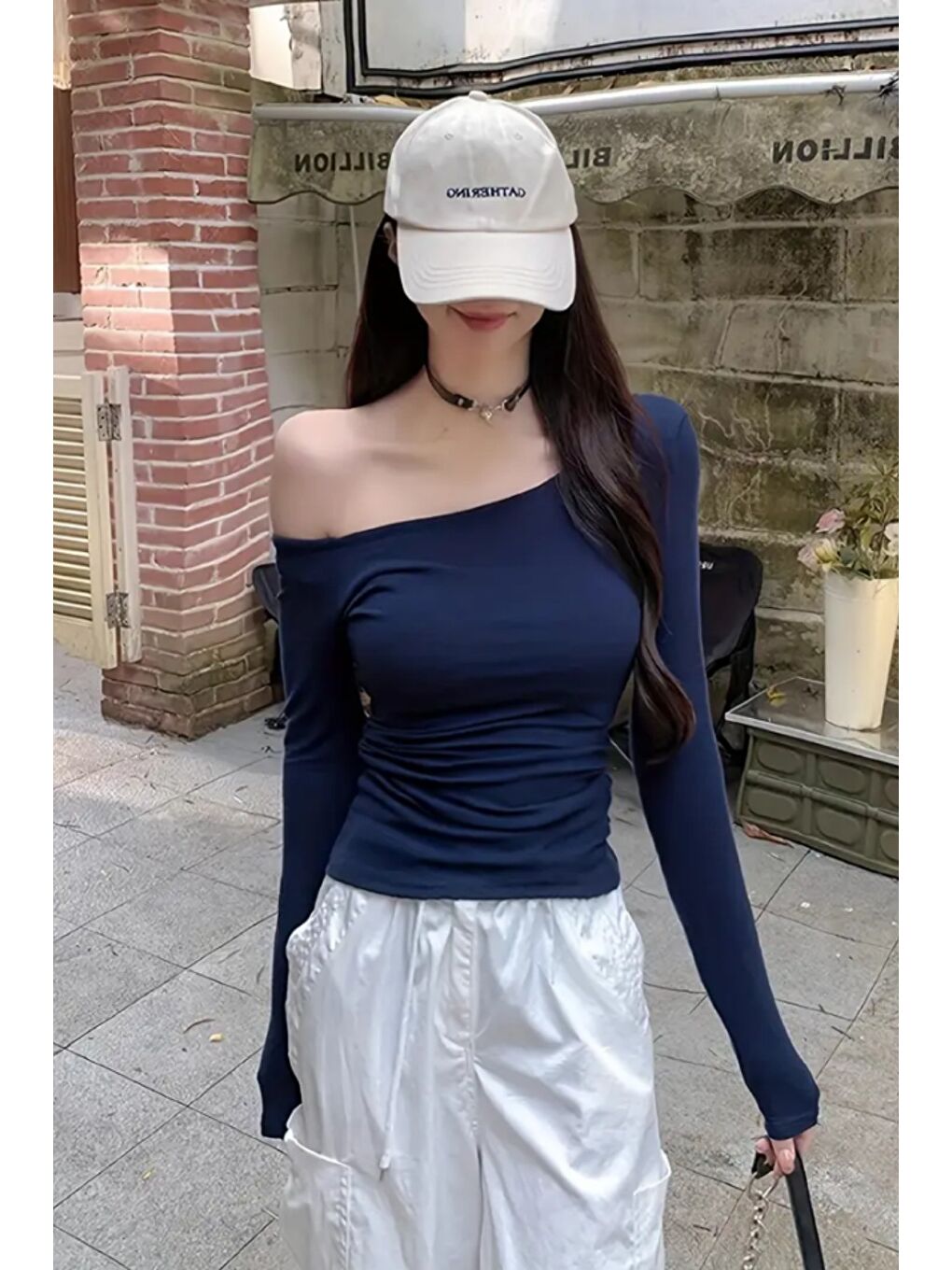 Lacivert Kadın Düşük Omuz Kayık Yaka Dar/Slim Uzun Kollu T-Shirt