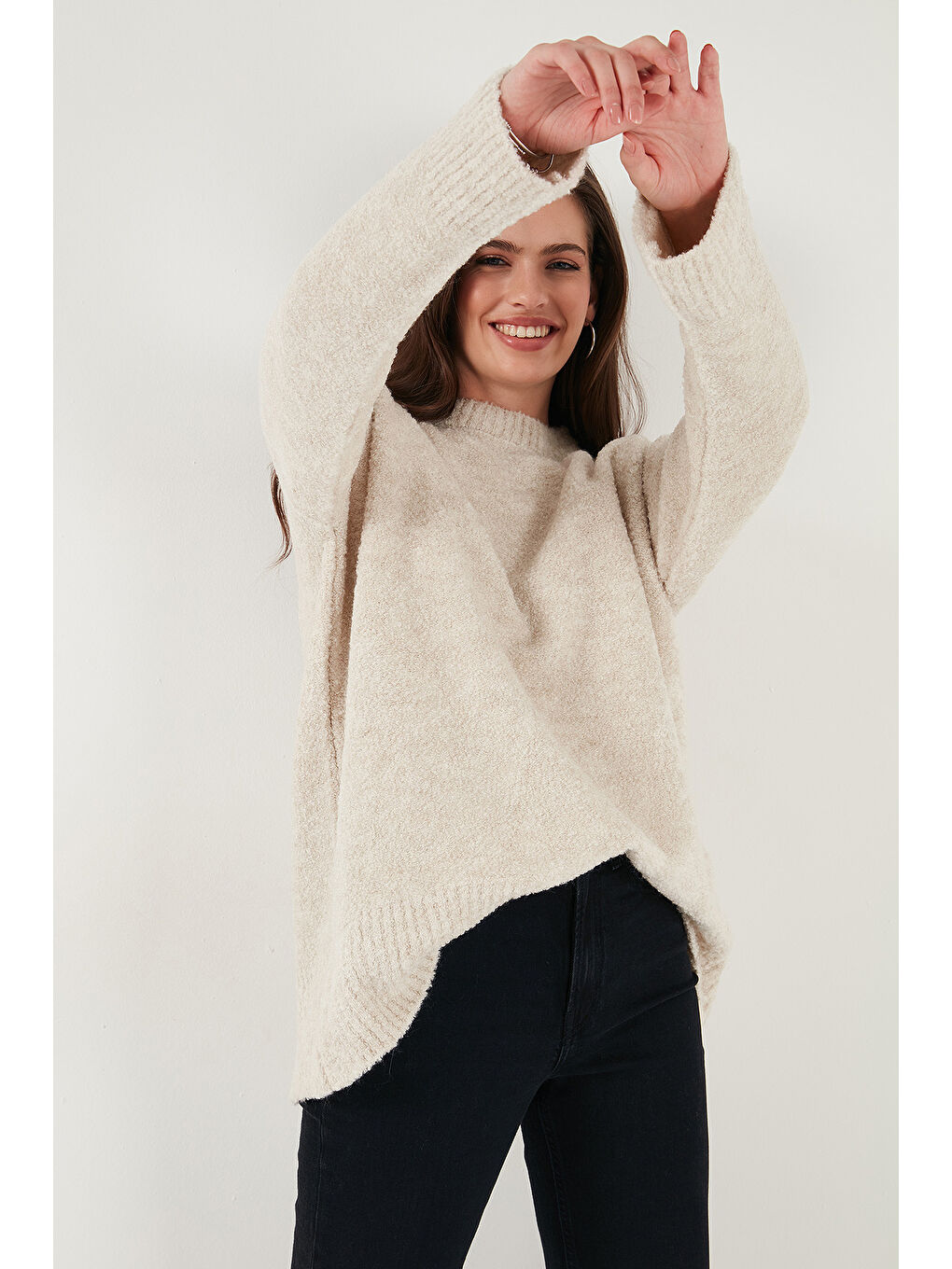 Bej Regular Fit Dik Yaka Yumuşak Dokulu Triko Kazak 4616222-3