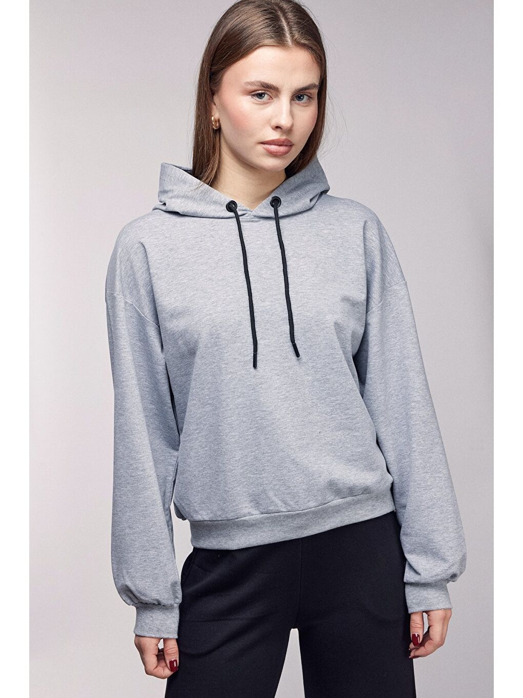 Gri Kadın Oversize Kapüşonlu Basic Hoodie Sweatshirt