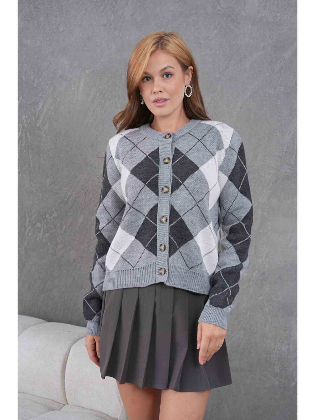 Gri Kadın Bisiklet Yaka Baklava Desenli Düğme Kapama Triko Hırka Ceket-3