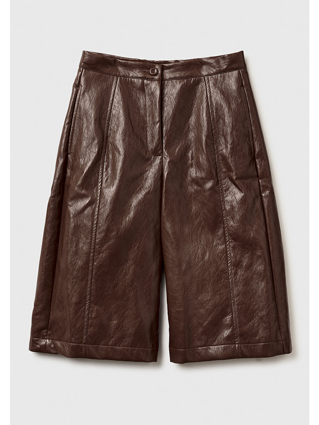 Karışık Kadın Suni Deri Bermuda Şort-1