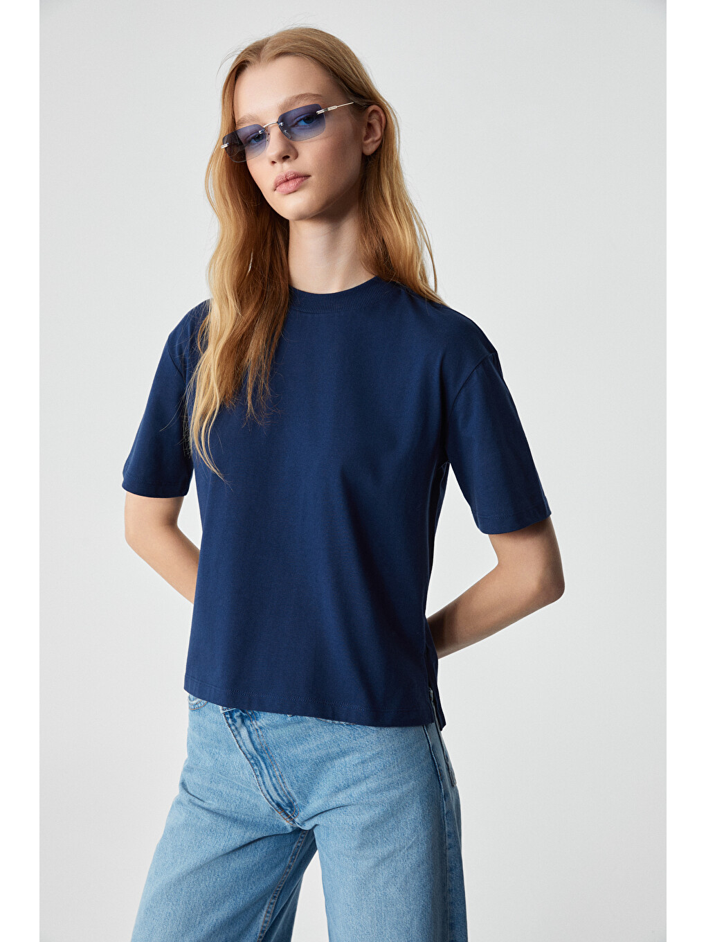 Remsos Kadın Oversize Bisiklet Yaka Kısa Kol Lacivert T-shirt