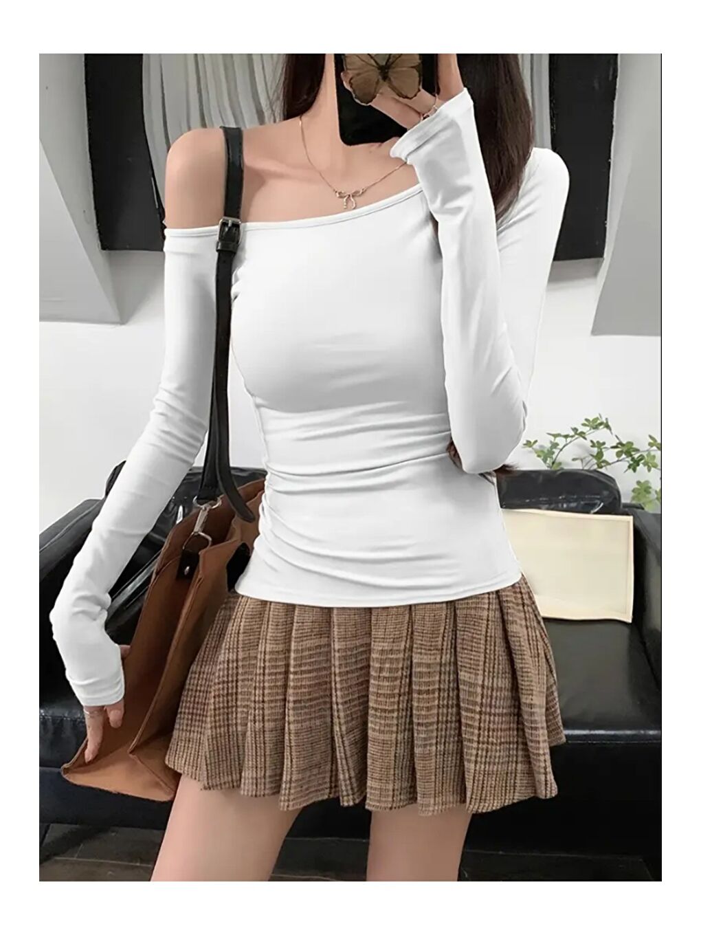 Beyaz Kadın Düşük Omuz Kayık Yaka Dar/Slim Uzun Kollu T-Shirt-2