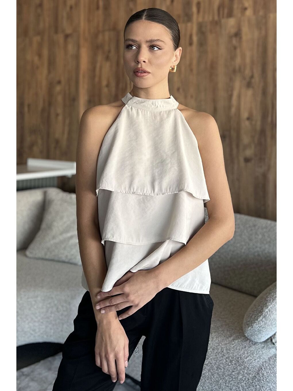 Bej Sıfır Kol Kat Kat Kadın Bluz-1