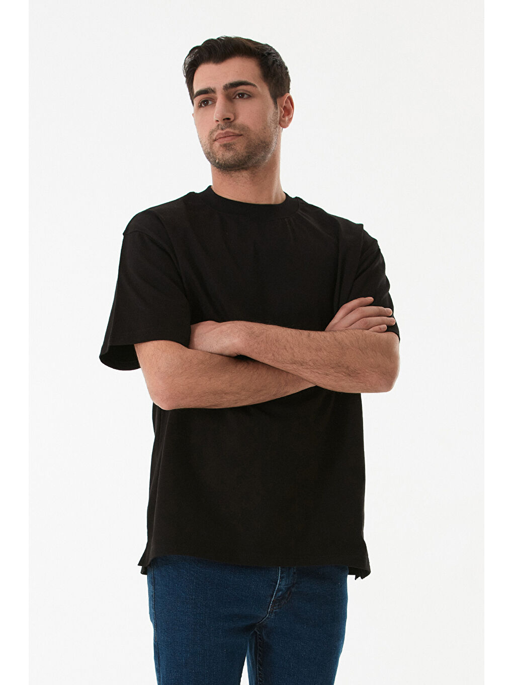 Siyah Basic Bisiklet Yaka Oversize Tişört-1