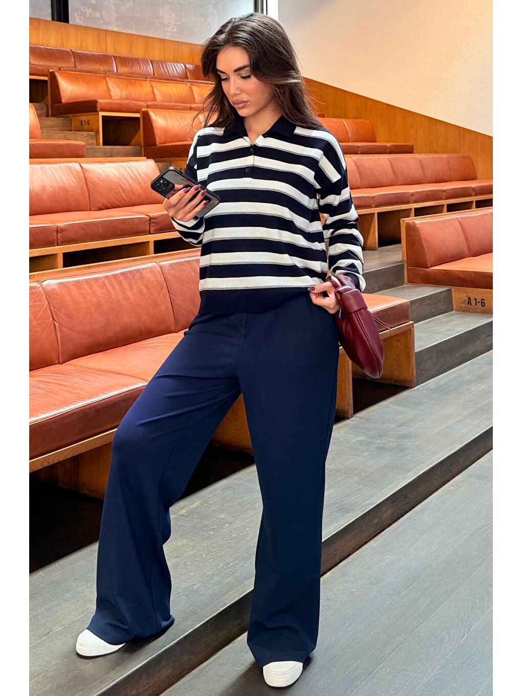Lacivert Çizgili Polo Yaka Düğmeli Kadın Kazak Mg2561-4
