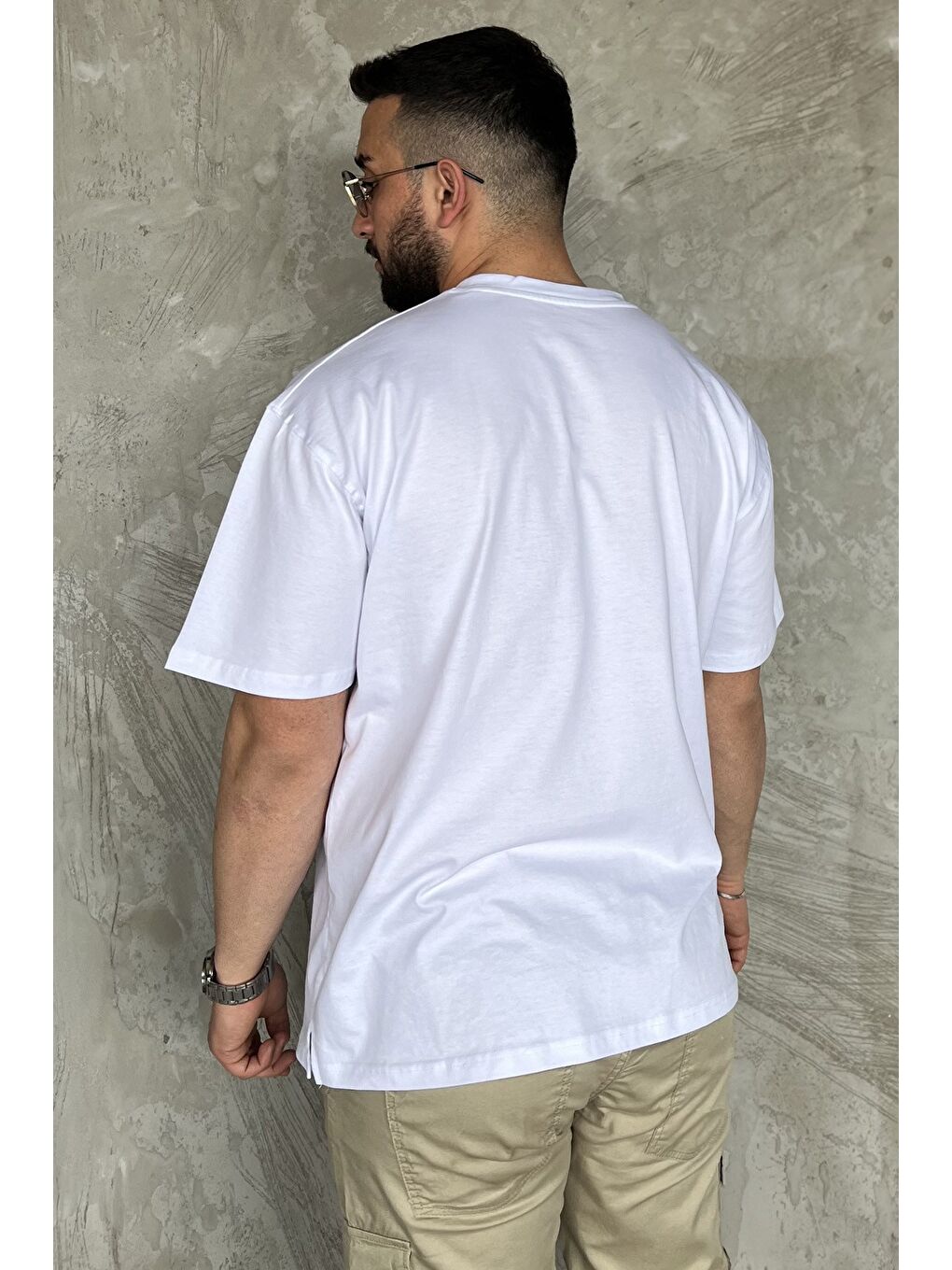 Beyaz Bisiklet Yaka Erkek Tişört-2