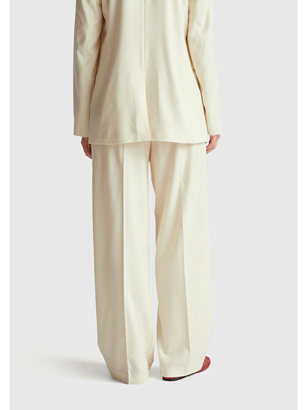 Kadın Ekru Viskoz ve Yün Karışımlı Gizli Düğmeli Geniş Paça Pantolon-2