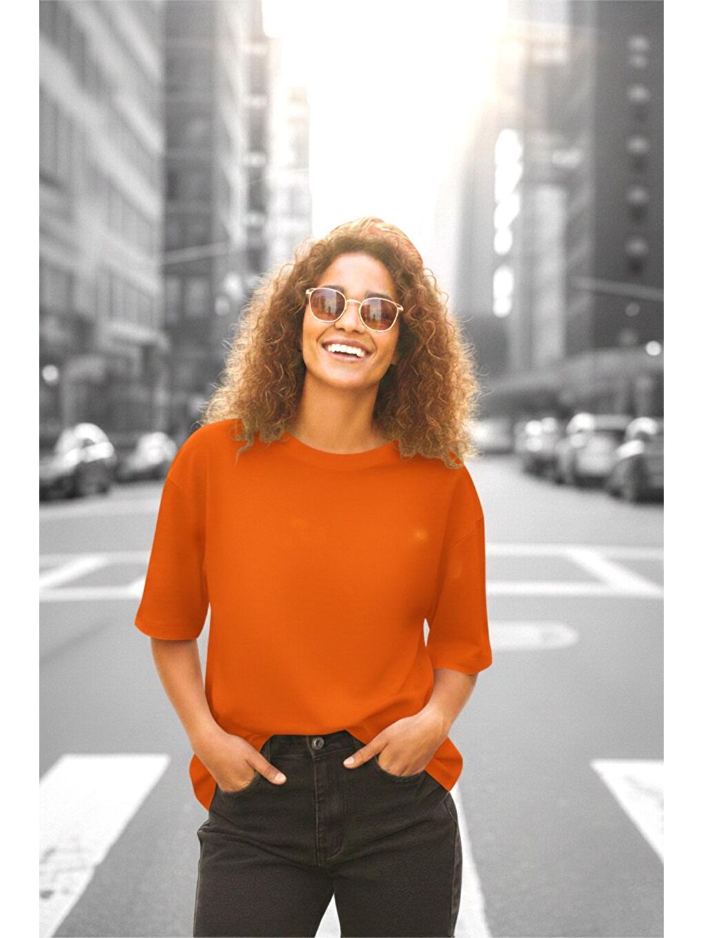 Turuncu Mily Kadın Oversize Basic Bisiklet Yaka Pamuklu T-Shirt Rahat Kesim Unisex Sevgili Kombini-1