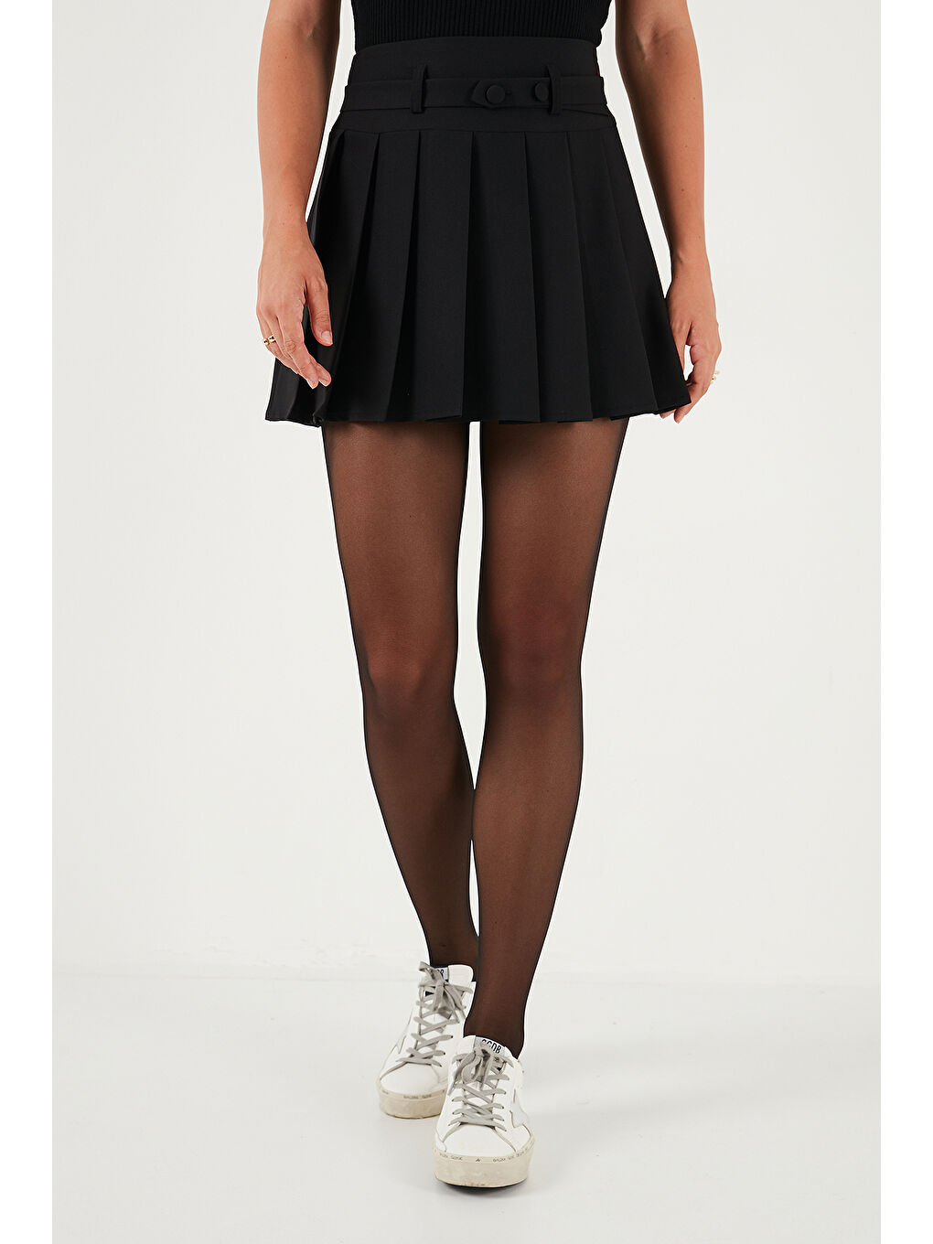 Siyah Regular Fit Kemerli Pileli Mini Boy Etek 6523447-1