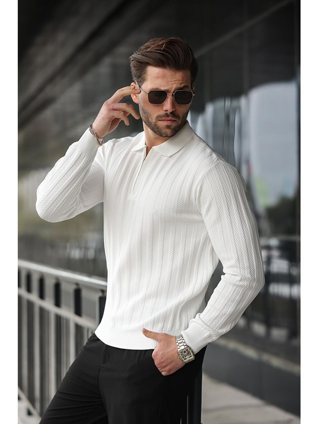 Beyaz Yarım Fermuarlı Polo Yaka Triko Kazak E7426-1