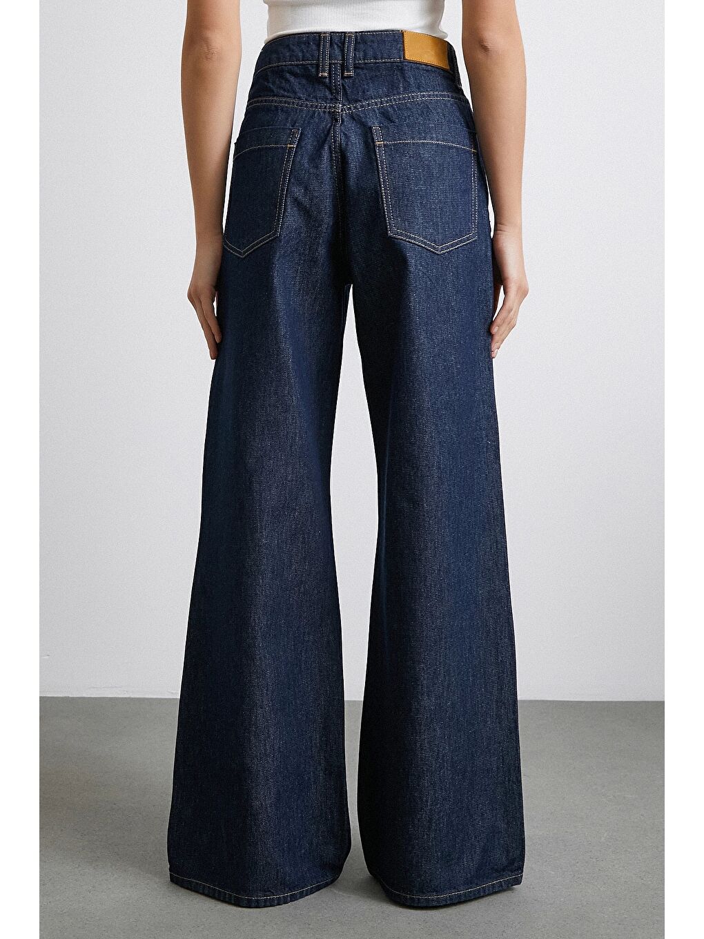 Beş Cepli Yüksek Bel Bol Paça Jean Lacivert-5