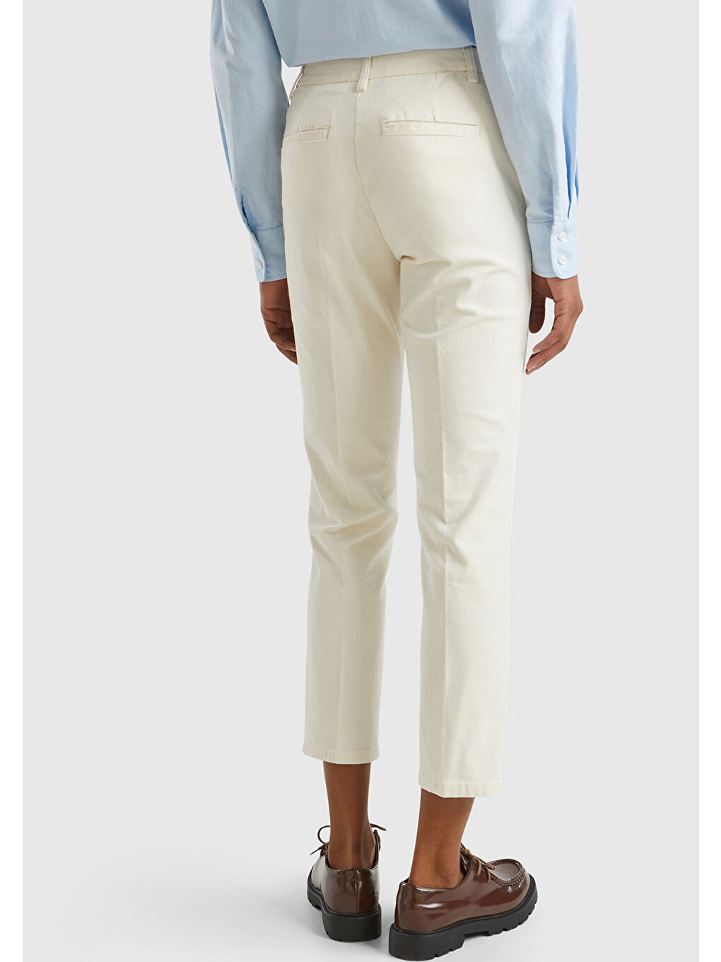 Ekru Kadın Krem Pamuk ve Modal Karışımlı Önü Cepli Kadife Chino Pantolon-2