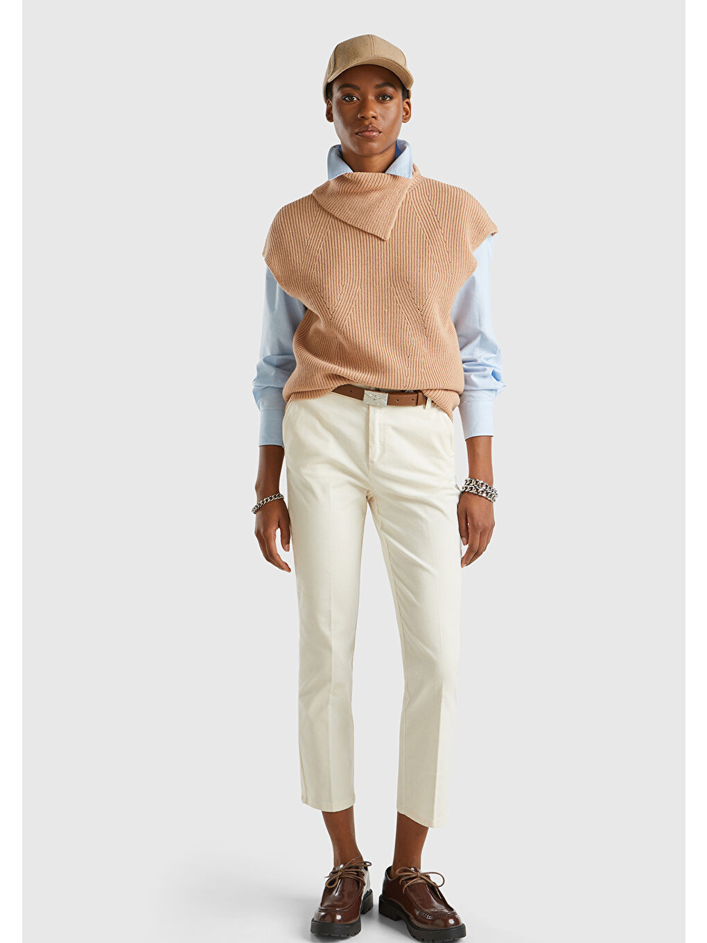 Ekru Kadın Krem Pamuk ve Modal Karışımlı Önü Cepli Kadife Chino Pantolon-4