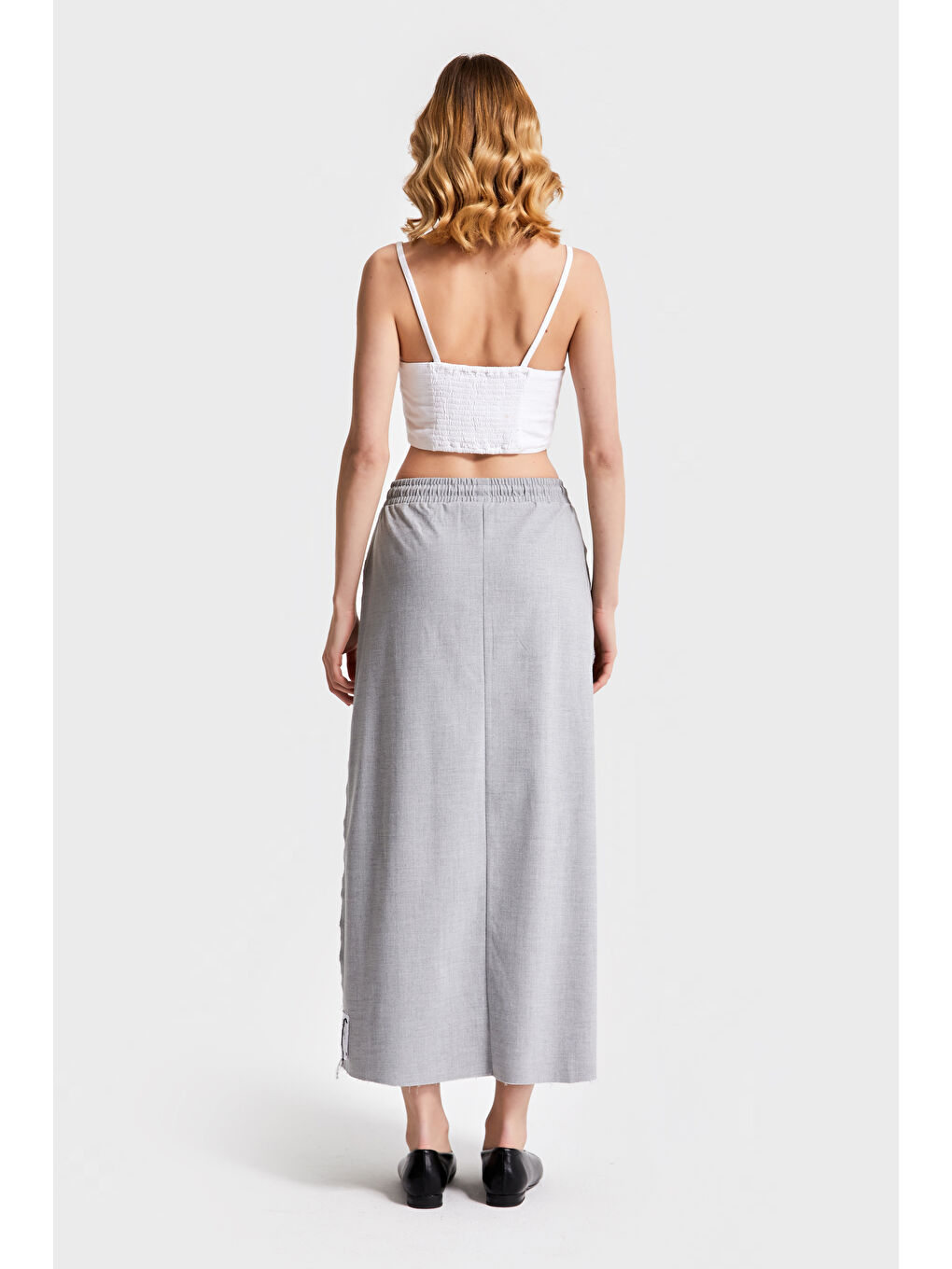 Gri Kadın Gir Renk Beli Lastlikli Yırtmaçlı Maxi Boy Tasarım Kumaş Etek-4