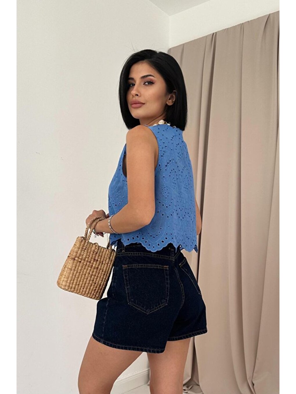 Mavi Sıfır Kol Brode Bluz-3
