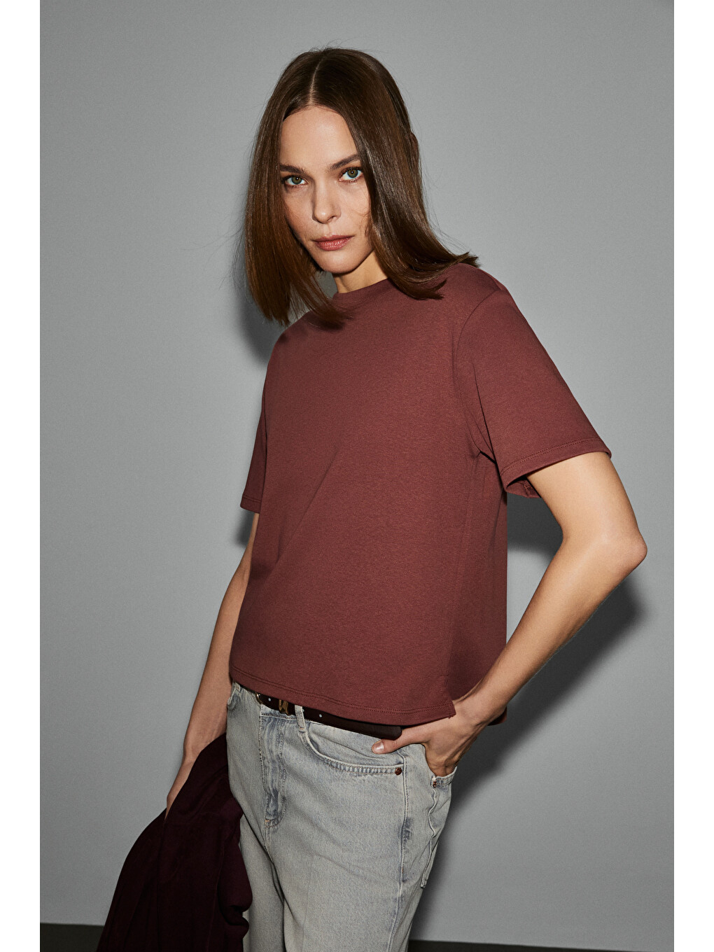 Kahverengi COLENA Kadın Organik Pamuklu Bisiklet Yaka Oversize Fit Kısa Kollu KİREMİT T-Shirt-3