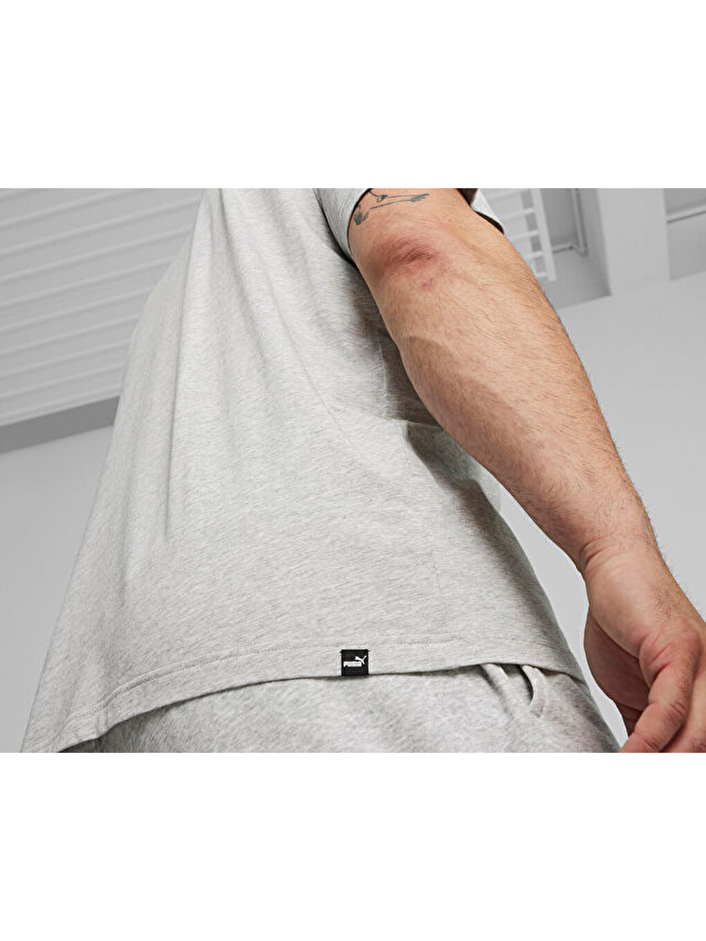 Puma Squad Graphic Tee Erkek Günlük Tişört 67896704 Gri-5