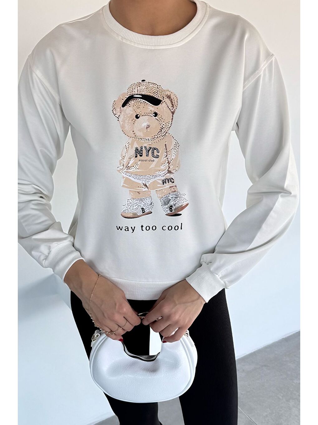 Ekru Kadın Bisiklet Yaka Baskılı Taş İşlemeli Sweatshirt-2