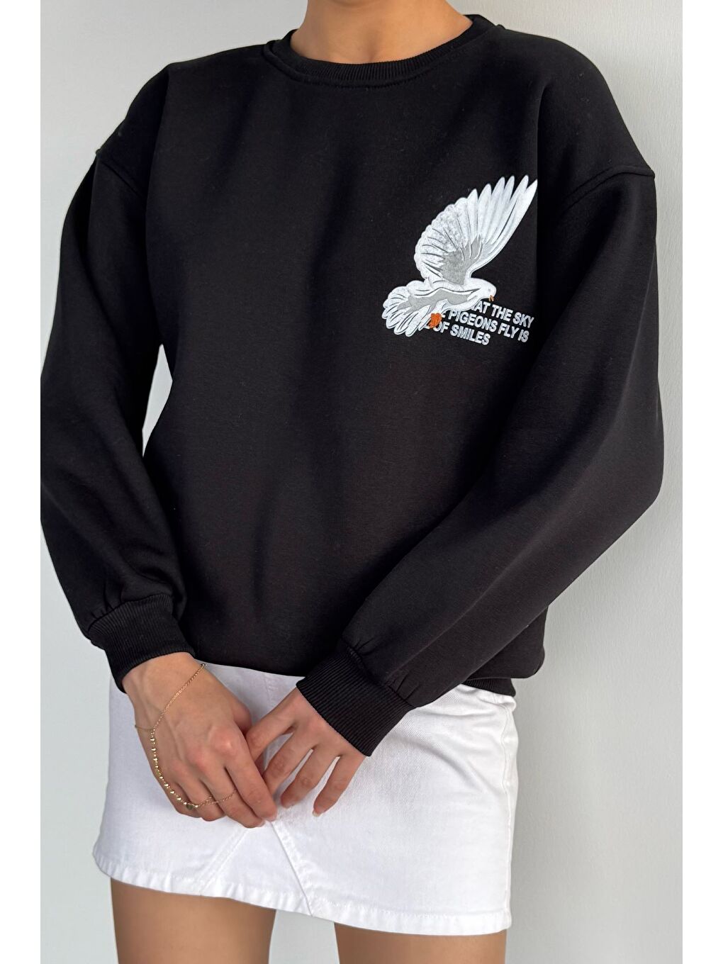 Siyah Kadın Ön Ve Sırt Baskılı Bisiklet Yaka Üç İplik Şardonlu Sweatshirt-1