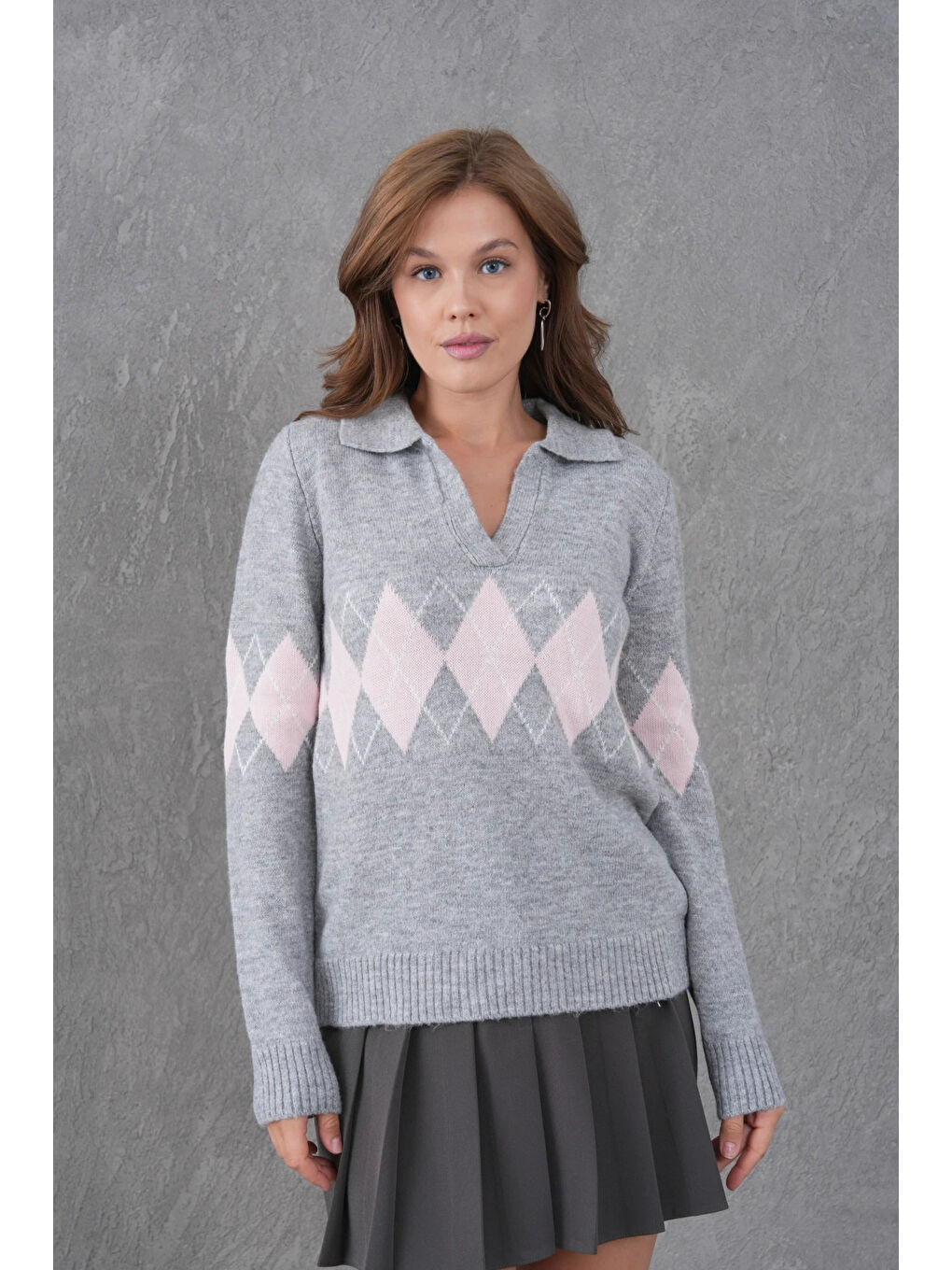 Gri Kadın Polo Yaka Desenli Yarım Pat Triko Kazak-1