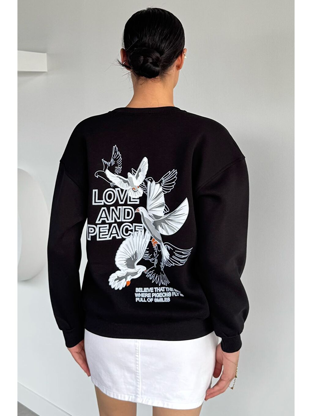 Siyah Kadın Ön Ve Sırt Baskılı Bisiklet Yaka Üç İplik Şardonlu Sweatshirt-3