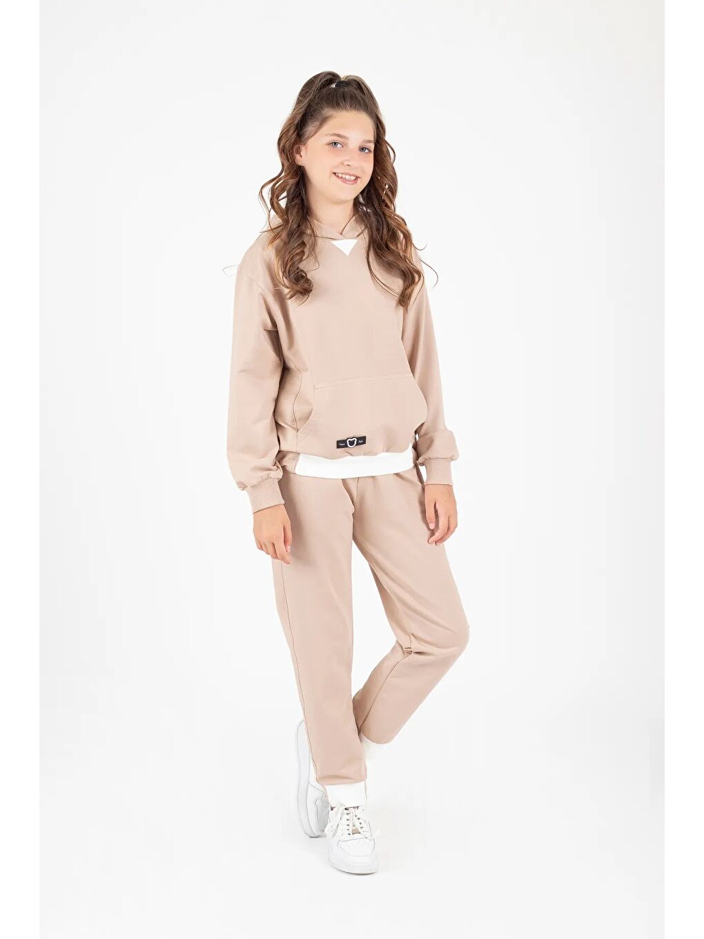 Bej Kız Çocuk Kanguru Cepli Beli Lastik Detaylı Günlük Eşofman Takımı M00754-2