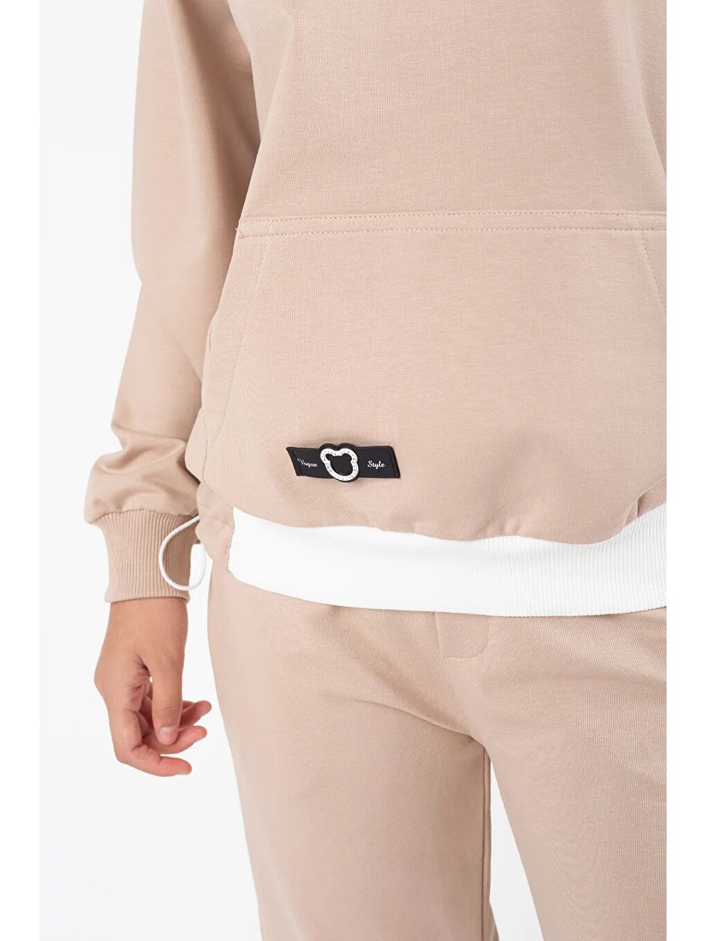 Bej Kız Çocuk Kanguru Cepli Beli Lastik Detaylı Günlük Eşofman Takımı M00754-3