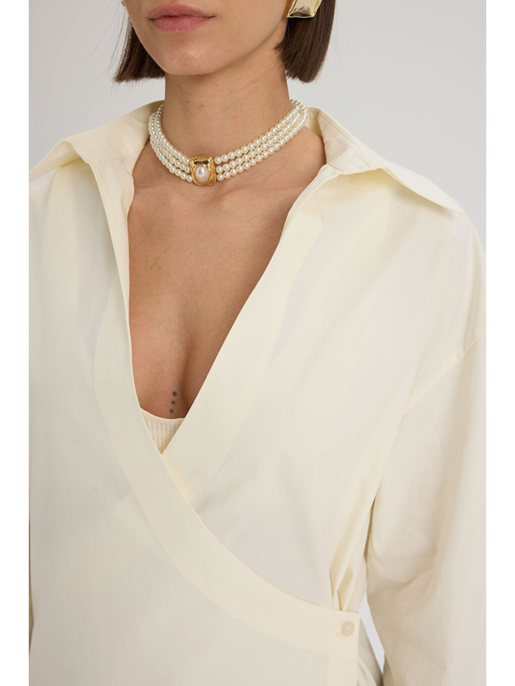 Bran Üçgen Kesim Ekru Gömlek-6