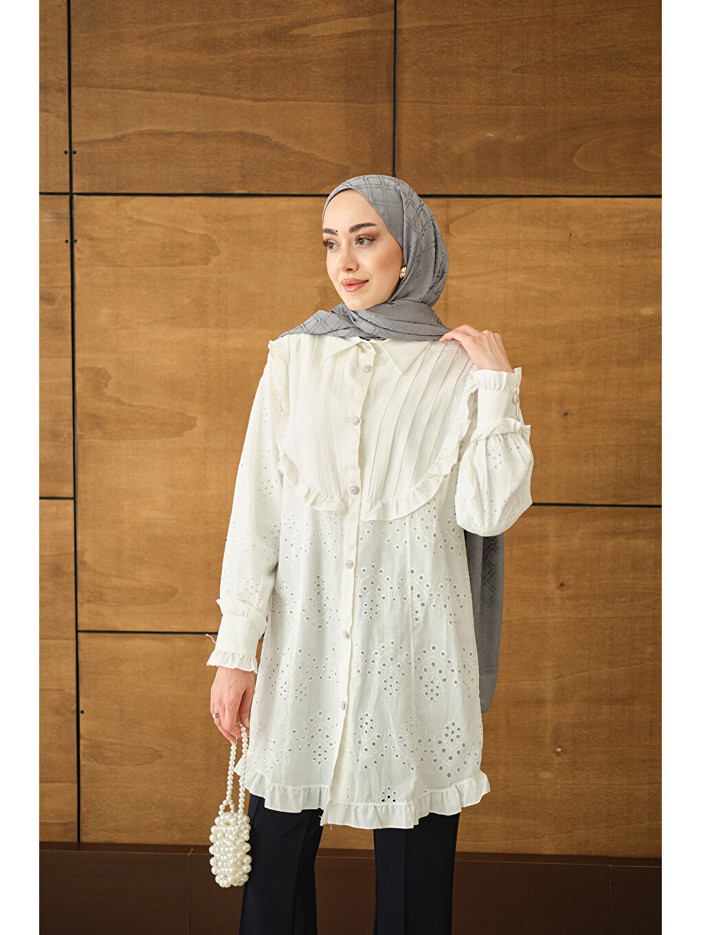 Kadın Pile Ve Brode Detay Gömlek Beyaz-3