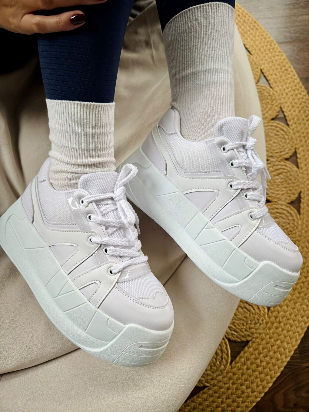 Beyaz Kadın Yüksek Taban Sneakers (6 Cm)