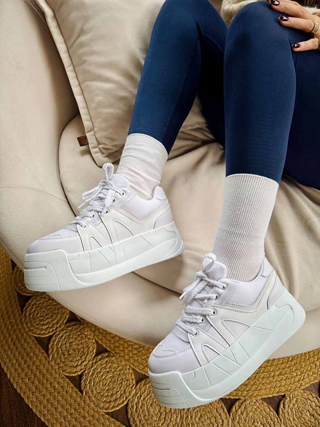 Beyaz Kadın Yüksek Taban Sneakers (6 Cm)-1