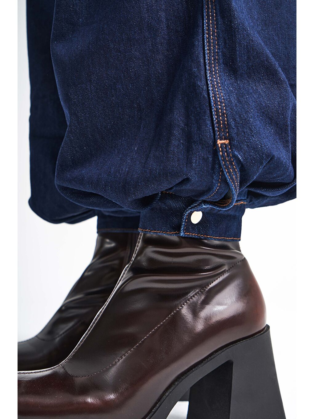 Kadın İndigo Renk 7w5-50 Wide Leg Baggy Fit Paça Detaylı Bol Kesim Tasarım Denim Jean-4