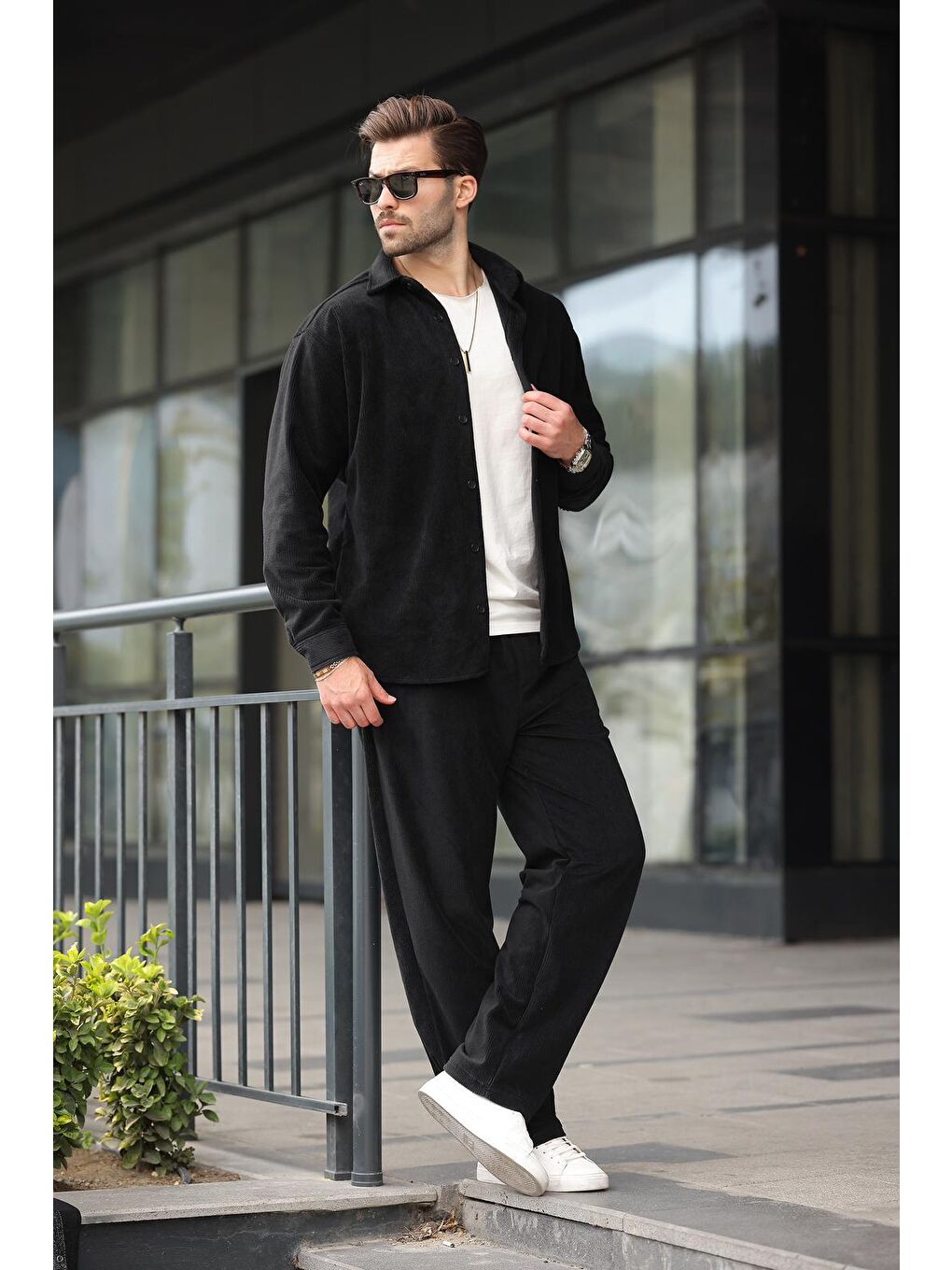 Siyah Kadife Erkek Gömlek Pantolon Takım E7334-1