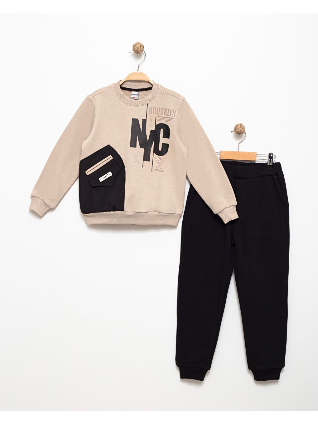 Bej Erkek Çocuk Cep Detaylı Baskılı Eşofman Takımı M00756