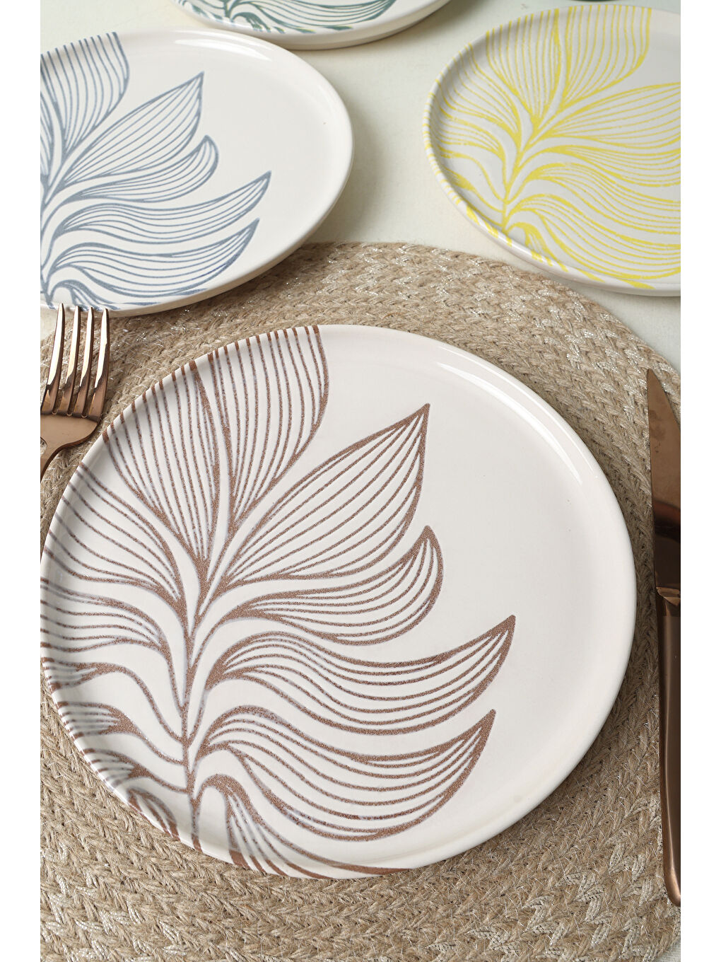 Karışık Leaf Harmony Nordıc Pasta Tabağı 22 Cm 4 Adet-2