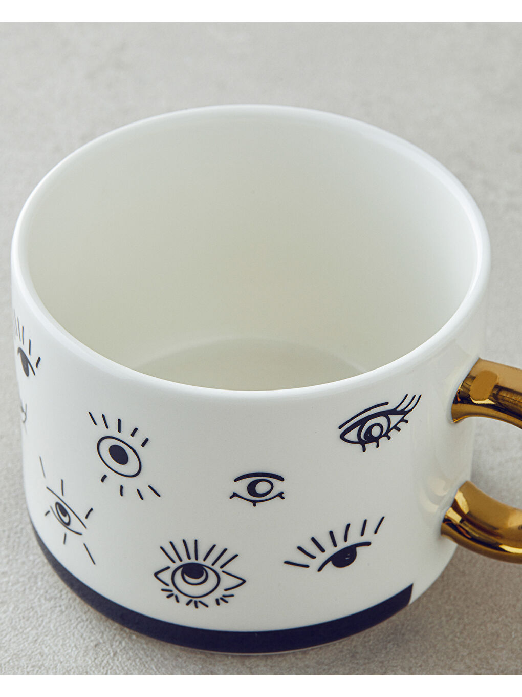 All Eyes On New Bone China Yılbaşı Kupa 345 ml Siyah - Beyaz-2