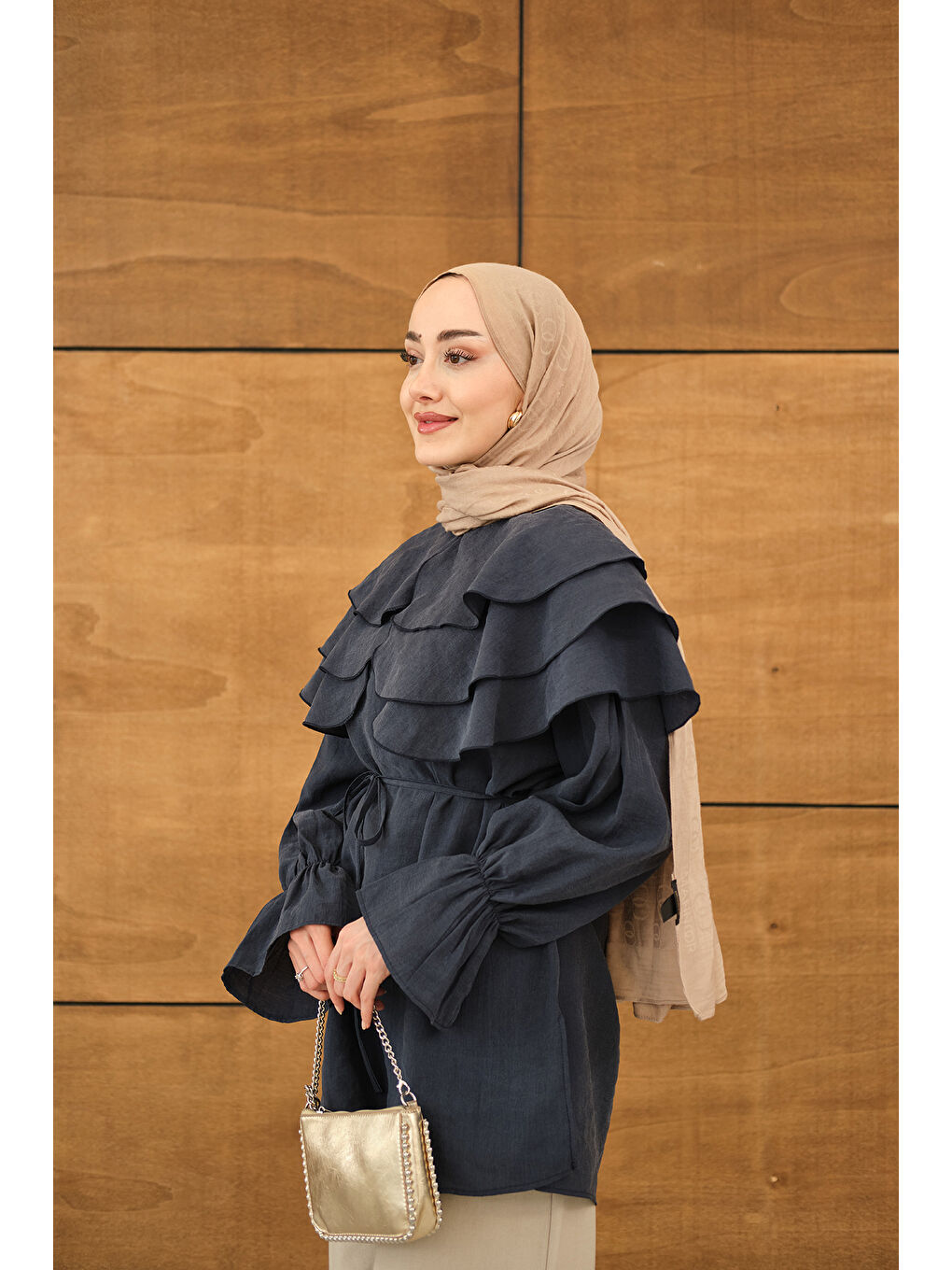 Kadın Geniş Katlı Yaka Bel Bağlamalı Tunik Lacivert-4