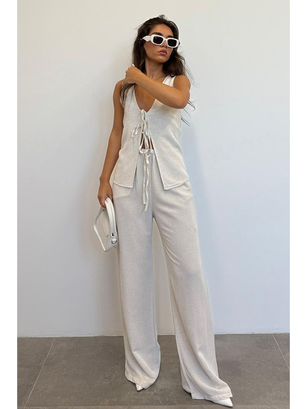 Bej Natural Önü Bağlamalı Yelek Pantolon Kadın Takım Mg2403-1