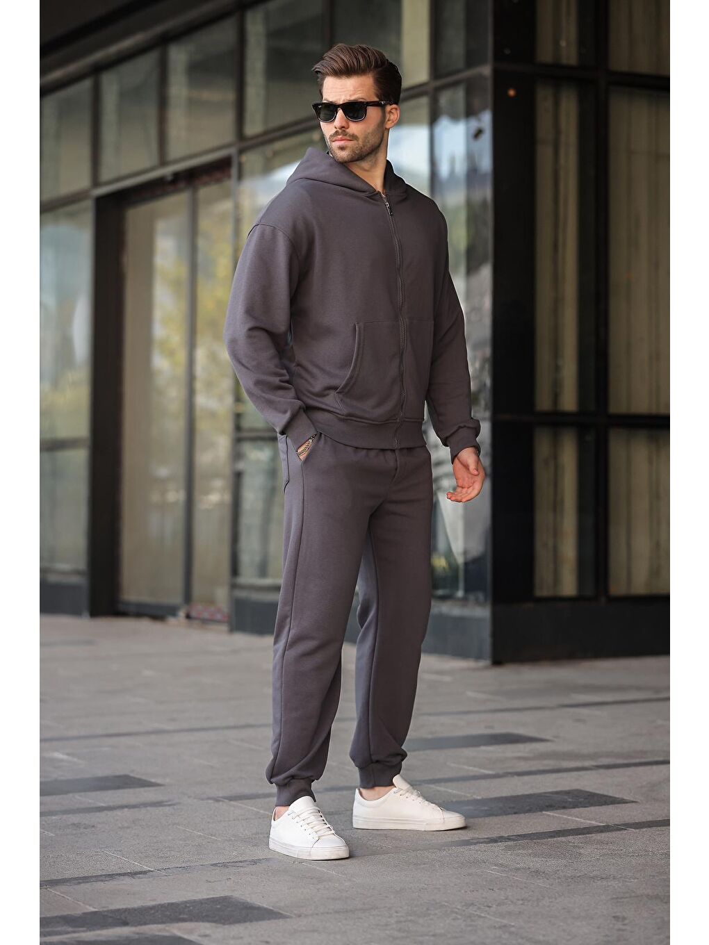 Gri Füme Kapüşonlu Fermuarlı Basic Erkek Eşofman Takımı E7331-3