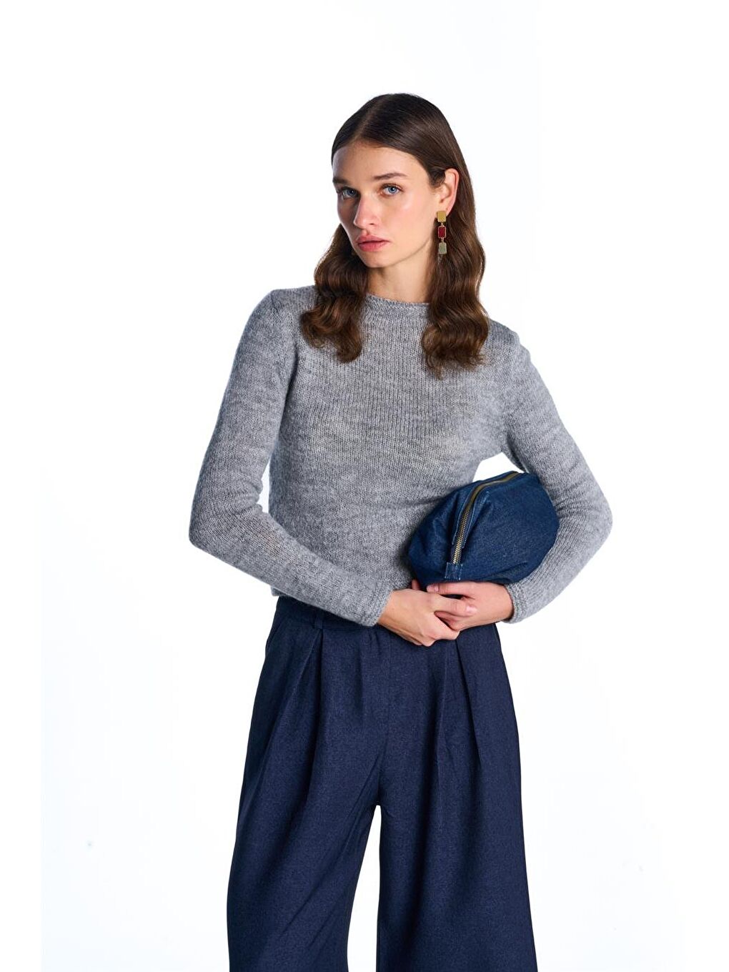 Gri Triko Crop Kazak-1