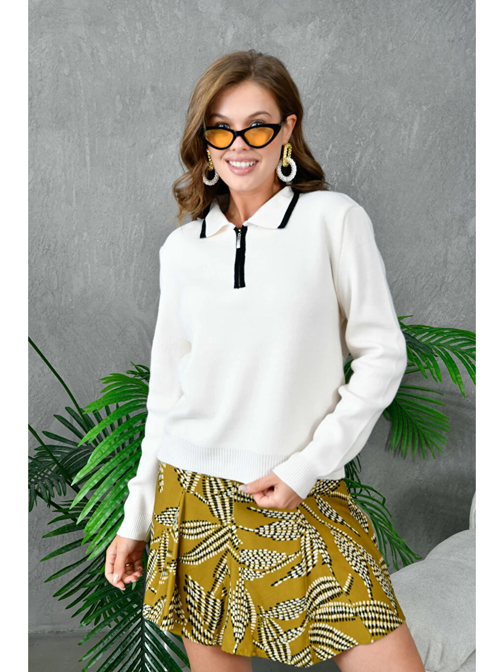 Ekru Kadın Polo Yaka Yarım Pat Fermuar Kapama Basic Triko Kazak-3