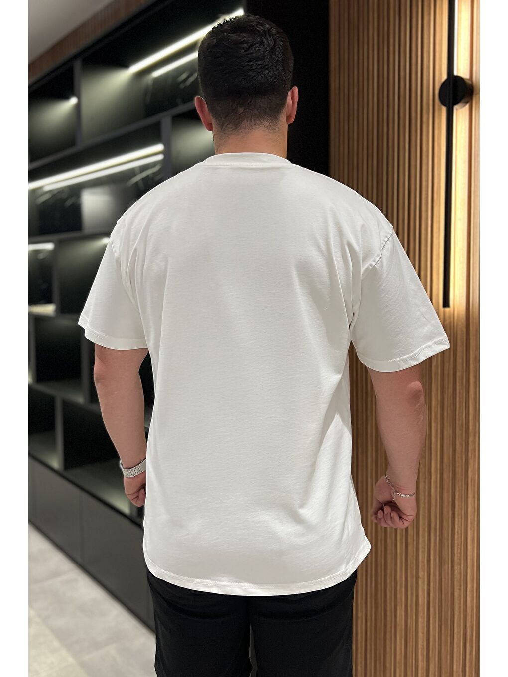 Ekru Bisiklet Yaka Erkek Tişört-2