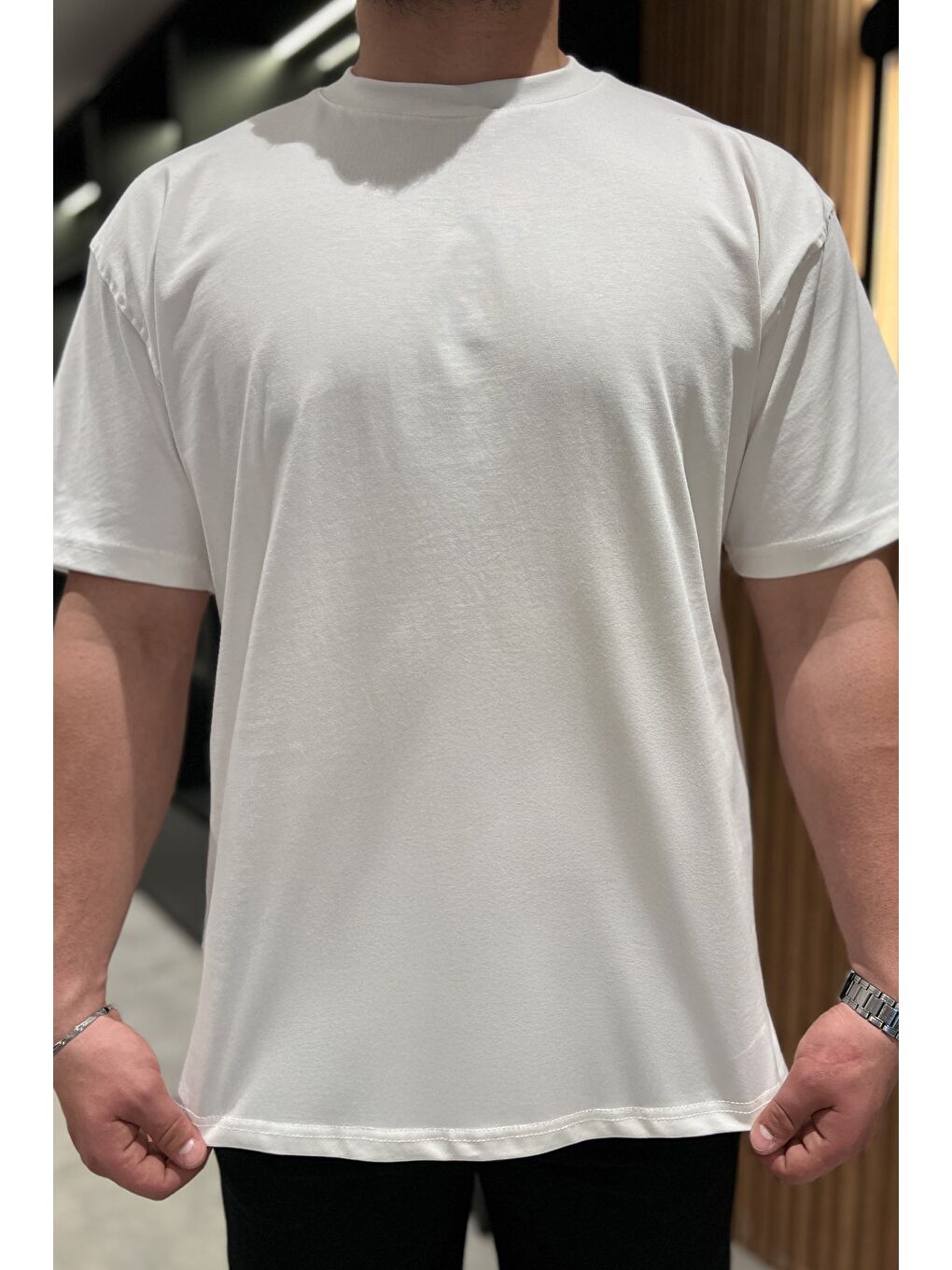 Ekru Bisiklet Yaka Erkek Tişört-3